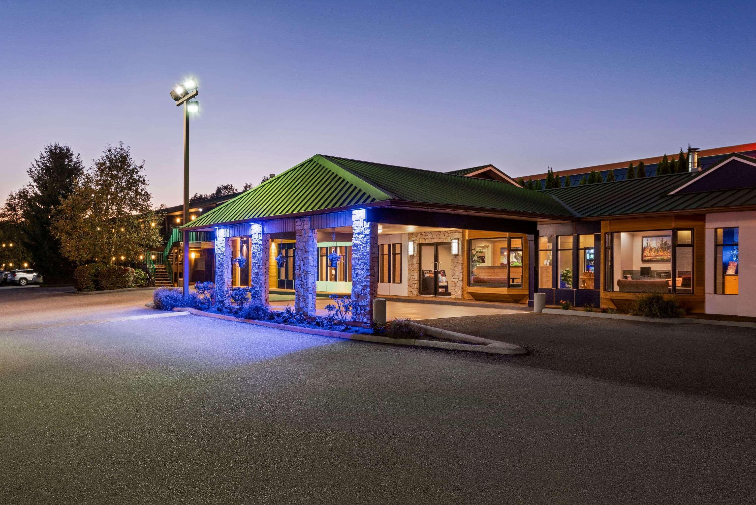 Travelodge By Wyndham Abbotsford Bakerview Екстер'єр фото