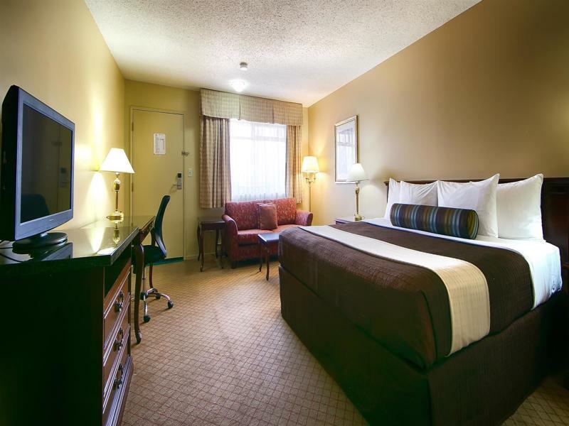 Travelodge By Wyndham Abbotsford Bakerview Екстер'єр фото