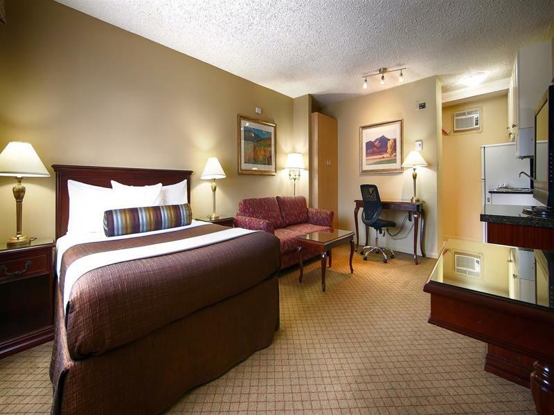 Travelodge By Wyndham Abbotsford Bakerview Екстер'єр фото